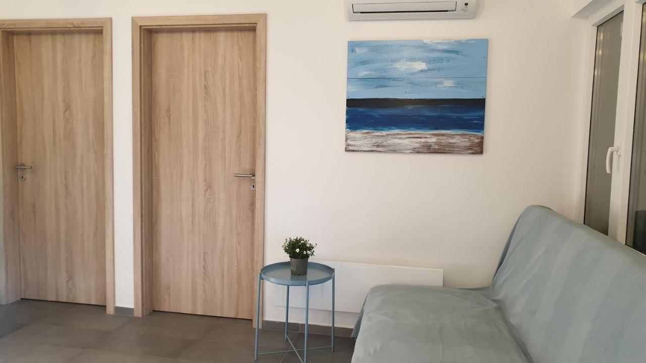 Mila Home Zamardi - Fogas Bagian luar foto